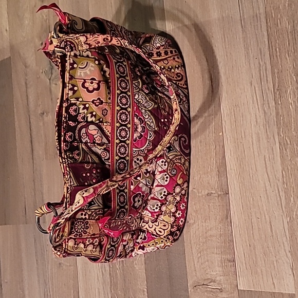 Vera Bradley Handbags - Vera Bradley Multicolor Paisley Very Berry Shoulder Tote Bag